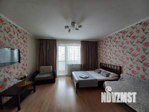 1-к квартира, посуточно, 43м2, 1/1 этаж