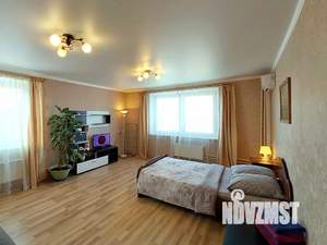 2-к квартира, посуточно, 70м2, 8/10 этаж