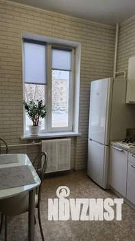 1-к квартира, посуточно, 32м2, 2/5 этаж