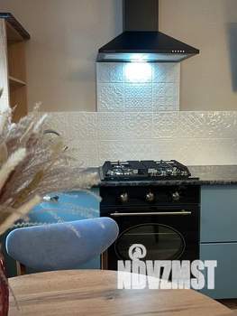 1-к квартира, посуточно, 48м2, 3/3 этаж