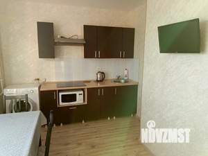 1-к квартира, посуточно, 42м2, 6/10 этаж