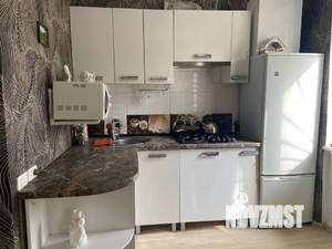 Студия квартира, посуточно, 33м2, 1/5 этаж