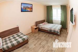 1-к квартира, посуточно, 33м2, 7/10 этаж