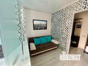 1-к квартира, посуточно, 43м2, 8/10 этаж