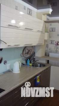 1-к квартира, посуточно, 38м2, 4/14 этаж