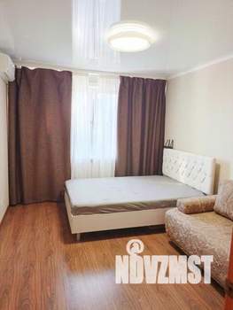 2-к квартира, посуточно, 50м2, 1/1 этаж