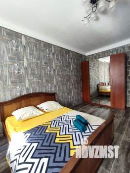 2-к квартира, посуточно, 65м2, 4/5 этаж