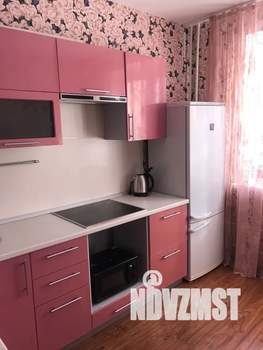 1-к квартира, посуточно, 40м2, 4/9 этаж