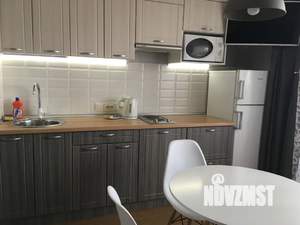 1-к квартира, посуточно, 41м2, 1/10 этаж