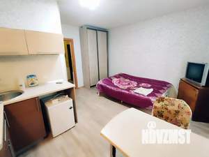 Студия квартира, посуточно, 24м2, 1/10 этаж