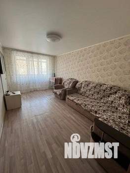 2-к квартира, посуточно, 52м2, 1/1 этаж