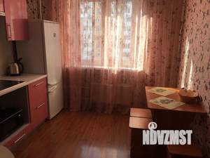 1-к квартира, посуточно, 40м2, 4/9 этаж