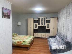 Студия квартира, посуточно, 33м2, 1/5 этаж