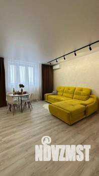 1-к квартира, посуточно, 55м2, 1/1 этаж