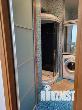 1-к квартира, посуточно, 65м2, 4/4 этаж