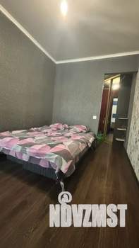 Студия квартира, посуточно, 24м2, 1/10 этаж