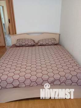 2-к квартира, посуточно, 44м2, 5/5 этаж