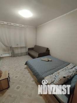 Студия квартира, посуточно, 30м2, 5/10 этаж