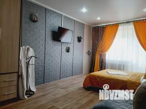 1-к квартира, посуточно, 33м2, 6/9 этаж