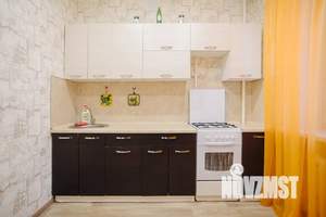 1-к квартира, посуточно, 37м2, 3/5 этаж