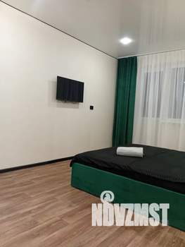 1-к квартира, посуточно, 30м2, 5/5 этаж