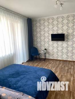 1-к квартира, посуточно, 32м2, 4/10 этаж