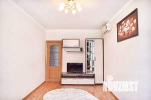 1-к квартира, посуточно, 54м2, 1/1 этаж