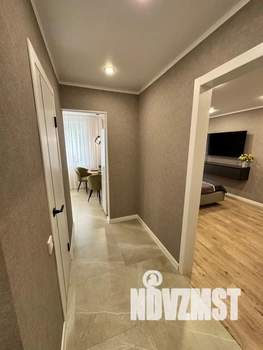 1-к квартира, посуточно, 35м2, 1/9 этаж