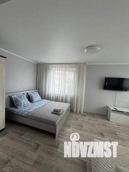 1-к квартира, посуточно, 33м2, 5/5 этаж