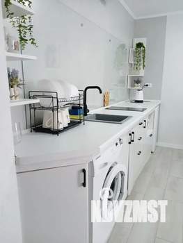 Студия квартира, посуточно, 38м2, 8/9 этаж