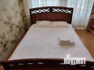 1-к квартира, посуточно, 33м2, 3/5 этаж