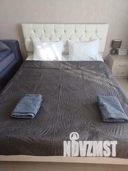 1-к квартира, посуточно, 37м2, 8/10 этаж