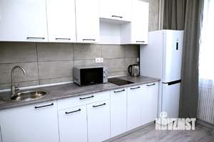 1-к квартира, посуточно, 41м2, 1/1 этаж