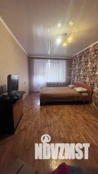 1-к квартира, посуточно, 31м2, 5/5 этаж