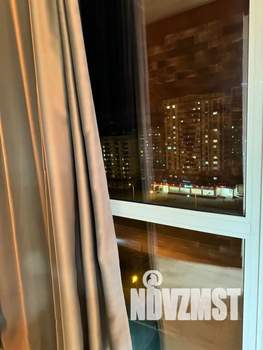 Студия квартира, посуточно, 42м2, 13/14 этаж