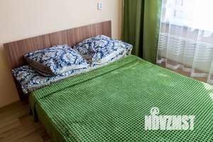 1-к квартира, посуточно, 33м2, 7/10 этаж