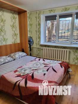 2-к квартира, посуточно, 49м2, 1/1 этаж