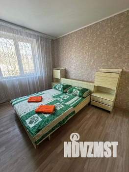 2-к квартира, посуточно, 52м2, 1/1 этаж