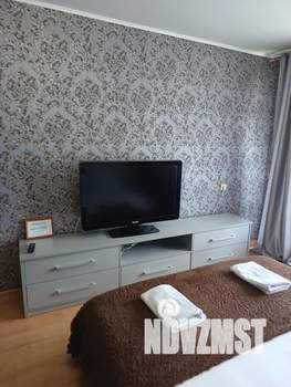 1-к квартира, посуточно, 35м2, 5/5 этаж