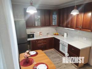 1-к квартира, посуточно, 54м2, 10/10 этаж