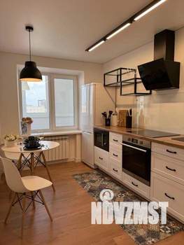 1-к квартира, посуточно, 37м2, 1/1 этаж