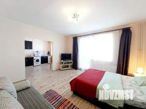 Студия квартира, посуточно, 40м2, 7/10 этаж