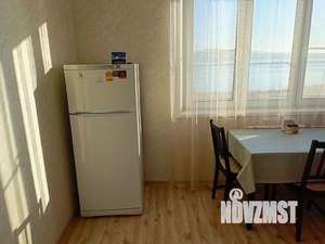 1-к квартира, посуточно, 42м2, 6/10 этаж