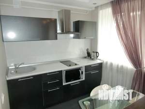 1-к квартира, посуточно, 52м2, 1/3 этаж