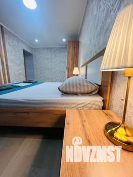 1-к квартира, посуточно, 40м2, 4/16 этаж