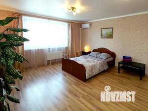 2-к квартира, посуточно, 70м2, 8/10 этаж