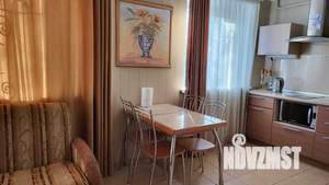 1-к квартира, посуточно, 52м2, 1/1 этаж