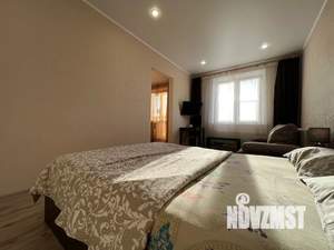 1-к квартира, посуточно, 40м2, 7/10 этаж