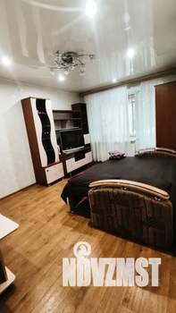 2-к квартира, посуточно, 47м2, 1/5 этаж