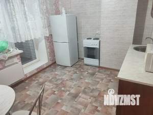 1-к квартира, посуточно, 42м2, 5/17 этаж